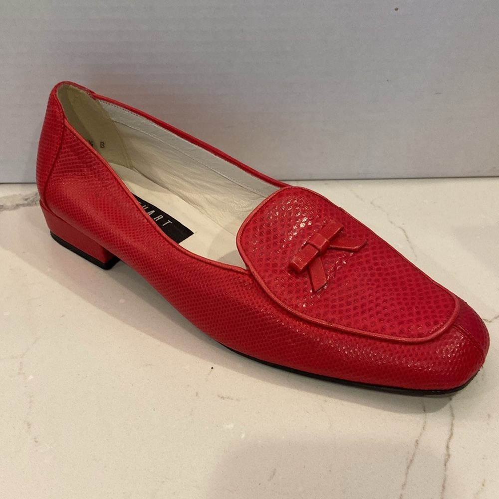Stuart Weitzman Red Leather Loafers with Bow - Picture 6 of 8